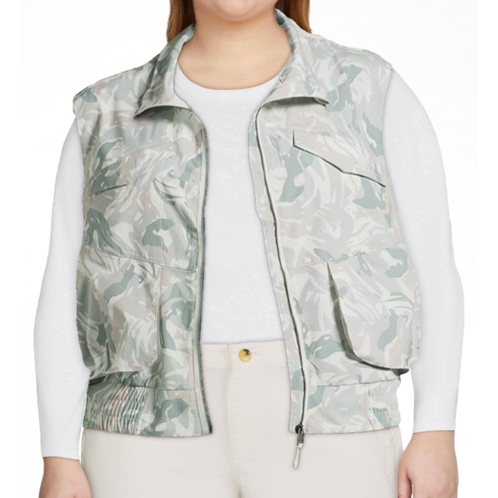 Avia Women's Lightweight Trail Cargo Vest, Size 3X